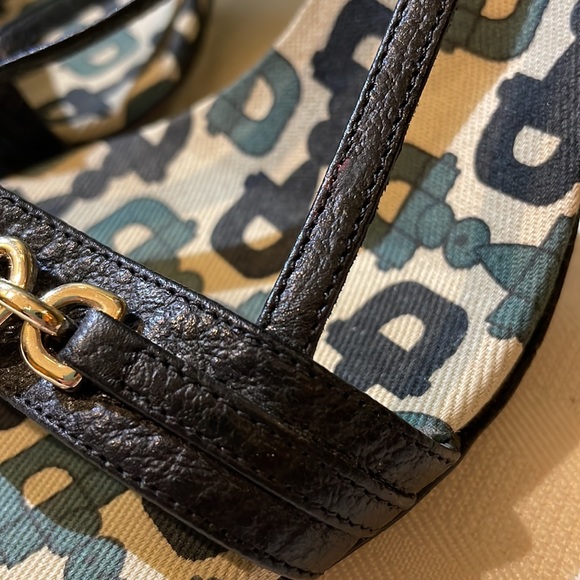 Gucci Printed Black Leather 4” Stiletto Heeled Sandal - 8 - Picture 14 of 14